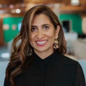 Dr. Mayra Lara 